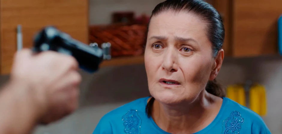 Невеста - кадры из 266 серии