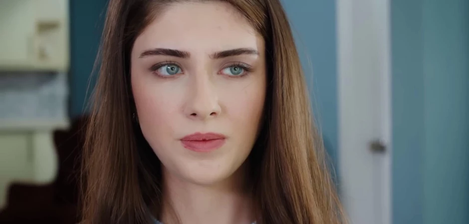 Невеста - кадры из 296 серии