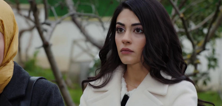 Невеста - кадры из 383 серии