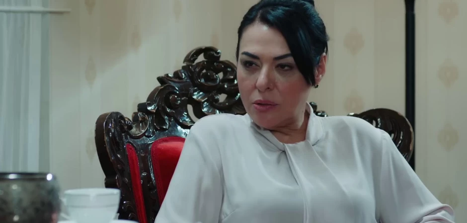 Невеста - кадры из 425 серии