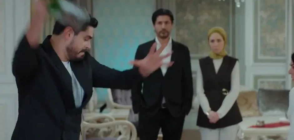 Невеста - кадры из 326 серии