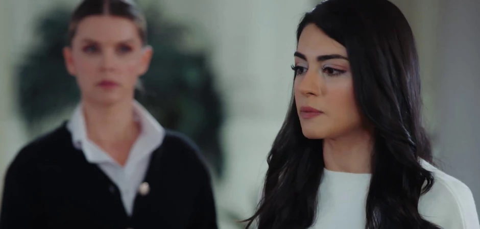 Невеста - кадры из 366 серии