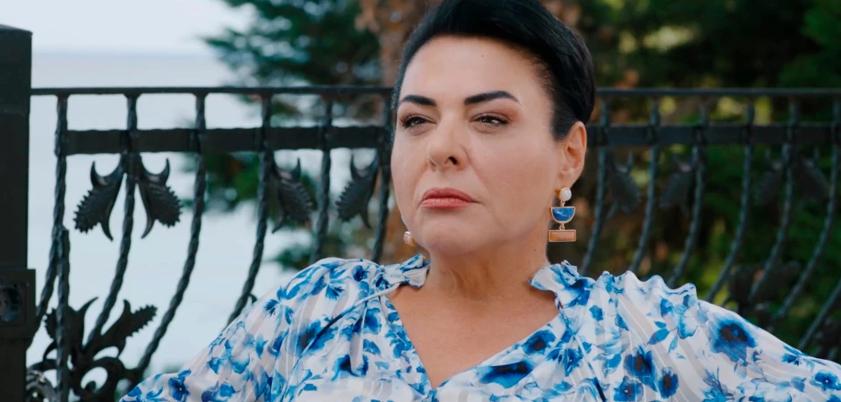 Невеста - кадры из 272 серии