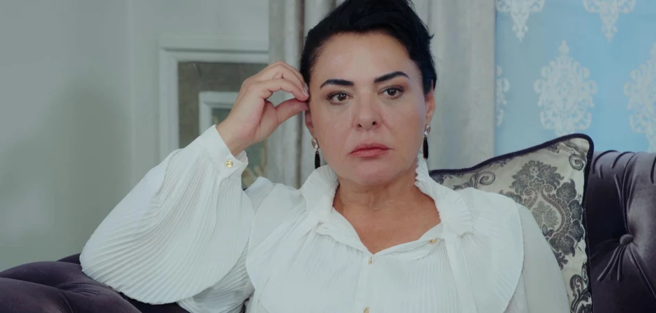 Невеста - кадры из 269 серии