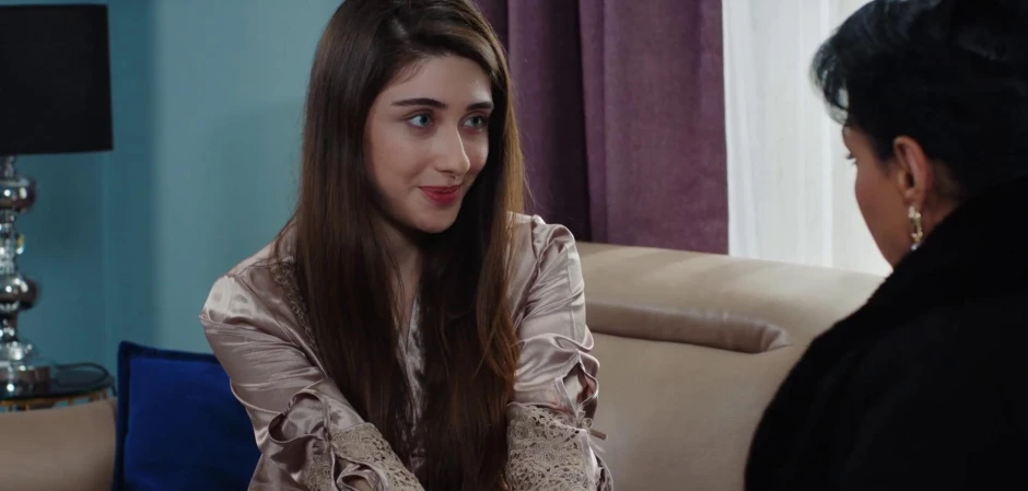 Невеста - кадры из 373 серии