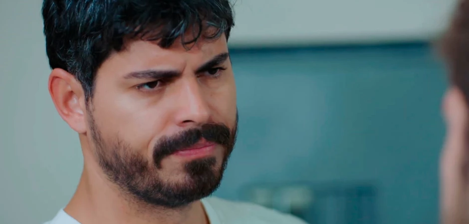 Невеста - кадры из 266 серии