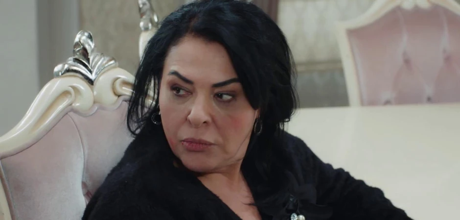 Невеста - кадры из 369 серии