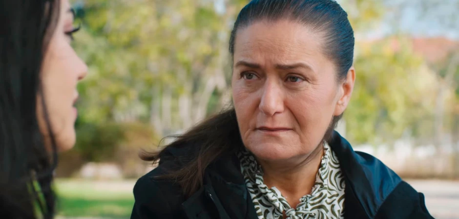 Невеста - кадры из 298 серии