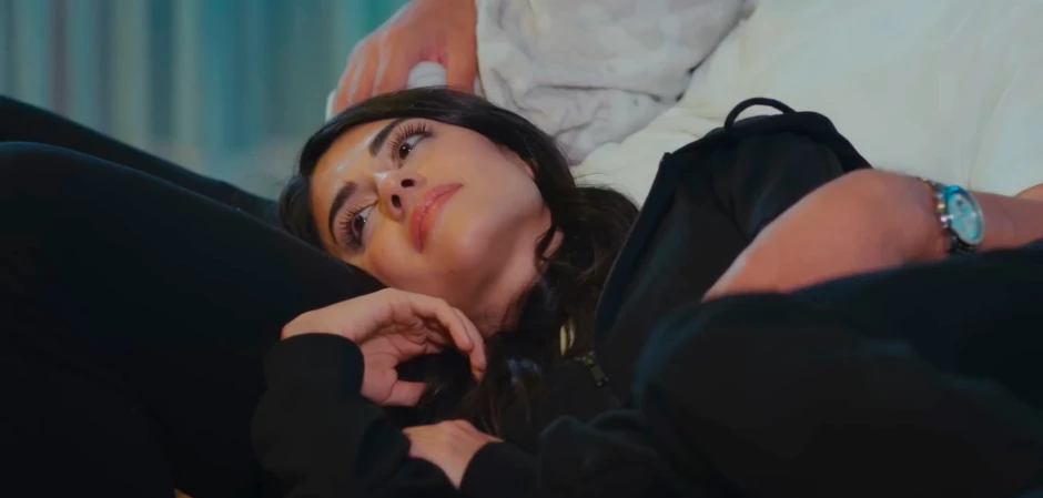 Невеста - кадры из 279 серии