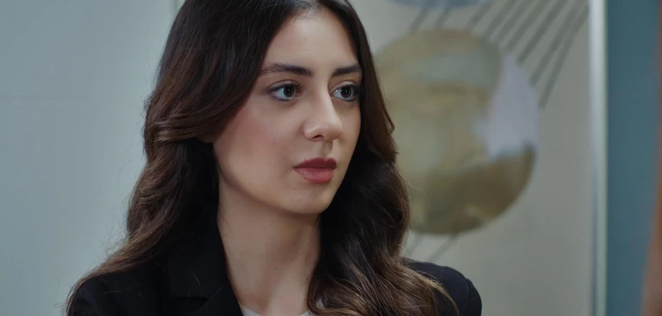 Невеста - кадры из 393 серии