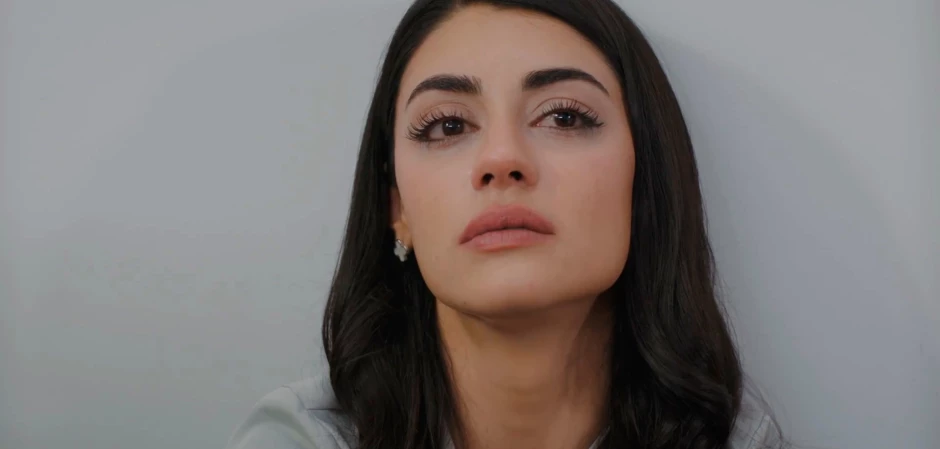 Невеста - кадры из 327 серии